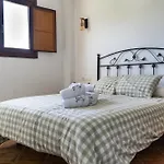 Con Piscina En Don Juan Holiday home