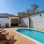 Con Piscina En Don Juan Holiday home Ronda
