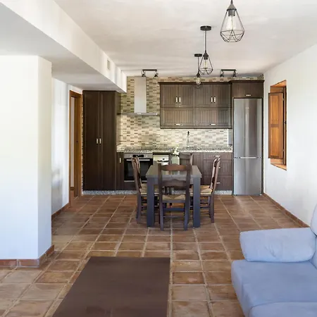Holiday home Con Piscina En Don Juan