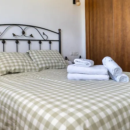 Holiday home Con Piscina En Don Juan